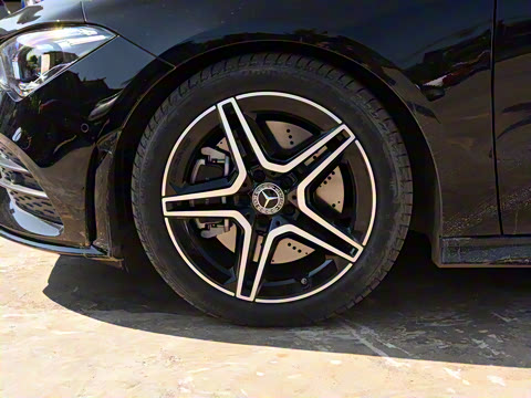 2020�� CLA 260 4MATIC ���ܳ�