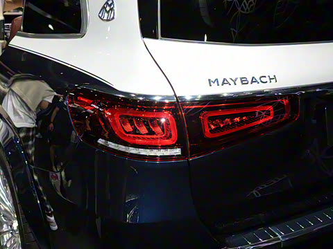 2021�� GLS 600 4MATIC ���а�