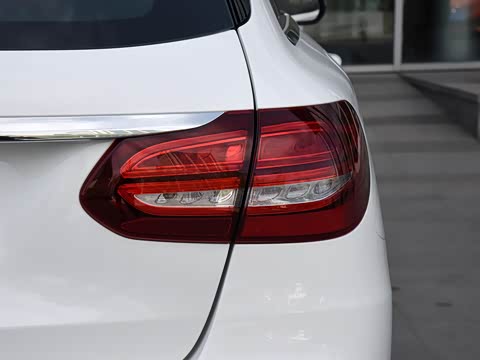 2017�� �Ŀ� C 180 ���нγ�