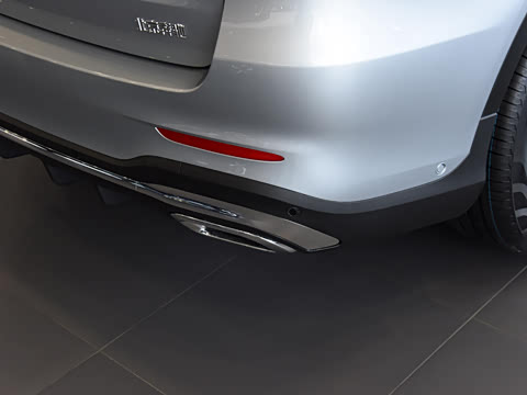 2021�� GLC 300 L 4MATIC ������