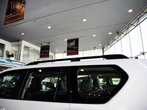 2016�� 3.5L �Զ�VX NAVI