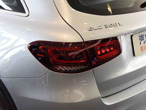 2021�� GLC 300 L 4MATIC ������