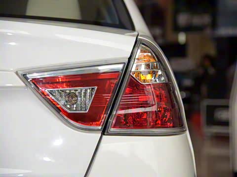 2015�� ���� 1.4L �ֶ�������