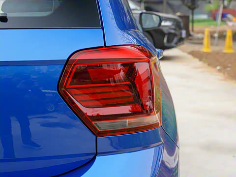 2021�� Plus 1.5L �Զ����������