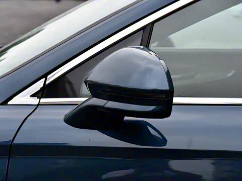 2015�� 2.7T ������ҫ��