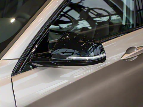 2021�� 120i M�˶���ҹ��