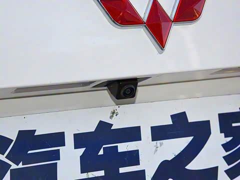 2018�� 1.5L �ֶ������� ��V