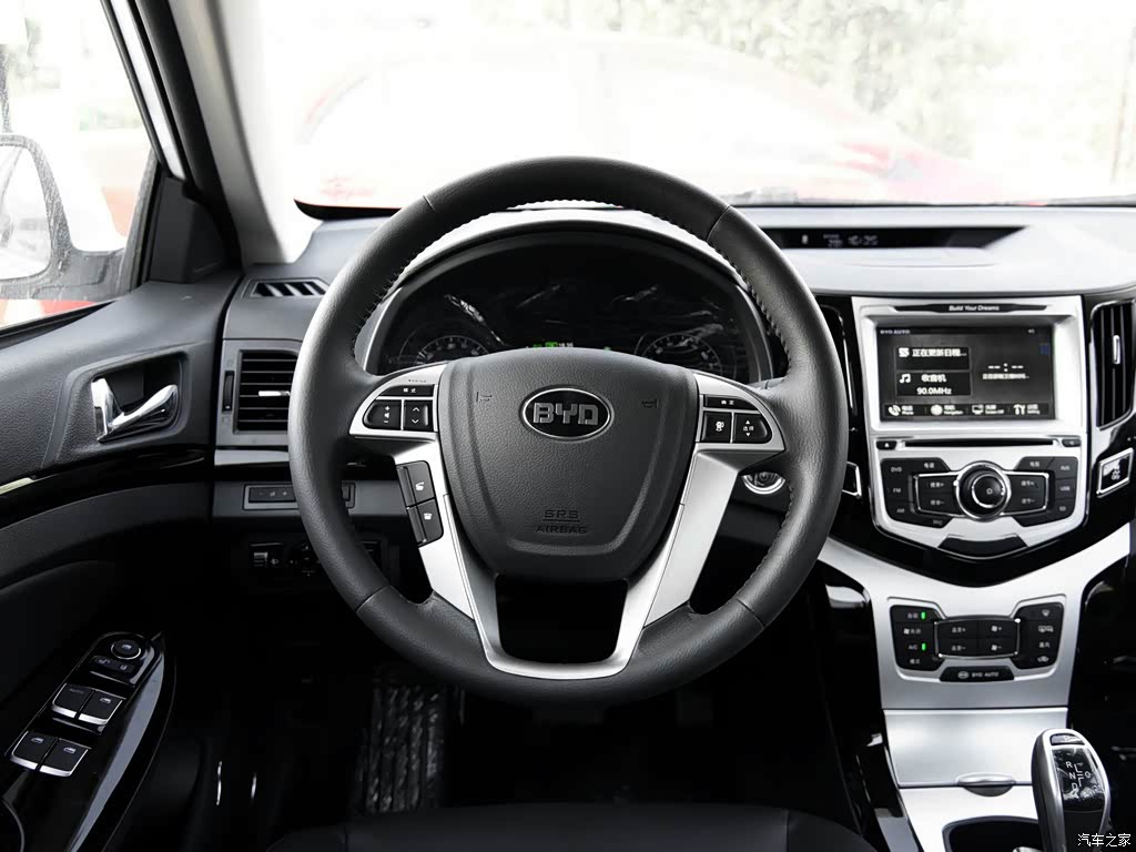 比亚迪 比亚迪e5 2016款 300 尊贵型