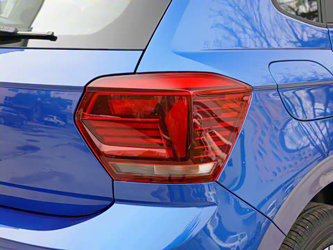 2021�� Plus 1.5L �Զ����������