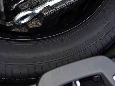 2017�� Cross Country T5 AWD �����