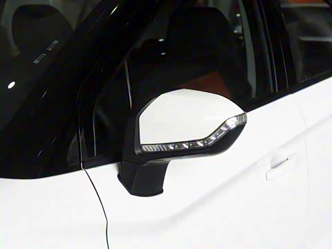 2017�� 1.6L �ֶ�������