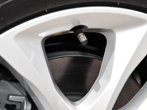 2016�� 2.5L �Զ����а�