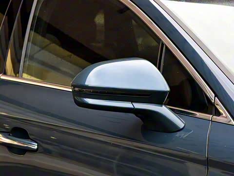 2015�� 2.7T ������ҫ��