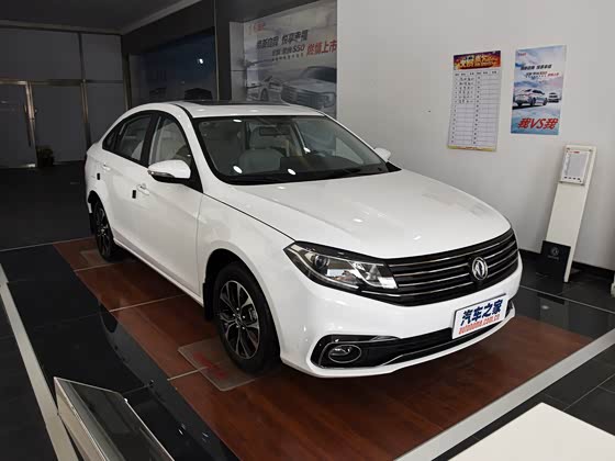 东风风行景逸s502017款15l手动豪华型