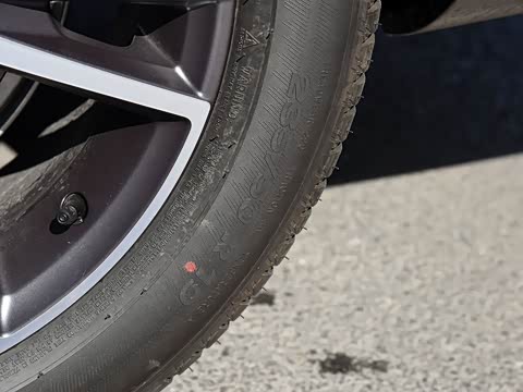 2017�� Cross Country T5 AWD �����