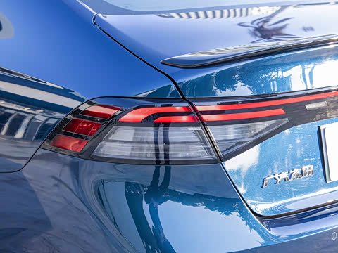 2023�� 2.0L e:PHEV �콢��