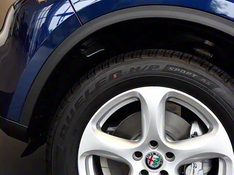 2017�� 2.0T 200HP ��Ӣ��