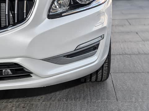 2018�� S60L T5 ��Ԧ��ȡ��