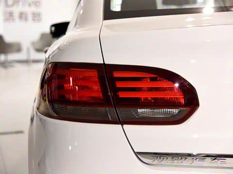 2015�� ���� 1.6T �Զ��¿���