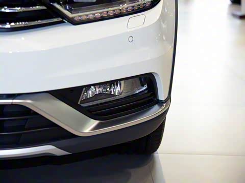 2017�� 380TSI �������а�