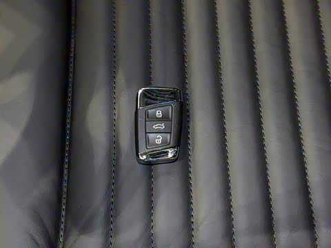 2017�� 380TSI �������а�