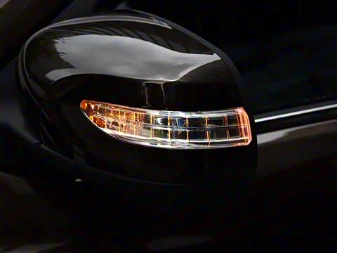 2016�� 1.8L �ֶ������