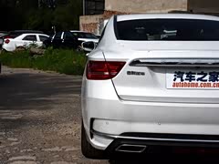 吉利汽车车系大全博瑞 240x180_0_q95_c42_autohomecar__wKgH01mIeuOANP8kAAhPZ7mVOnI601.jpg