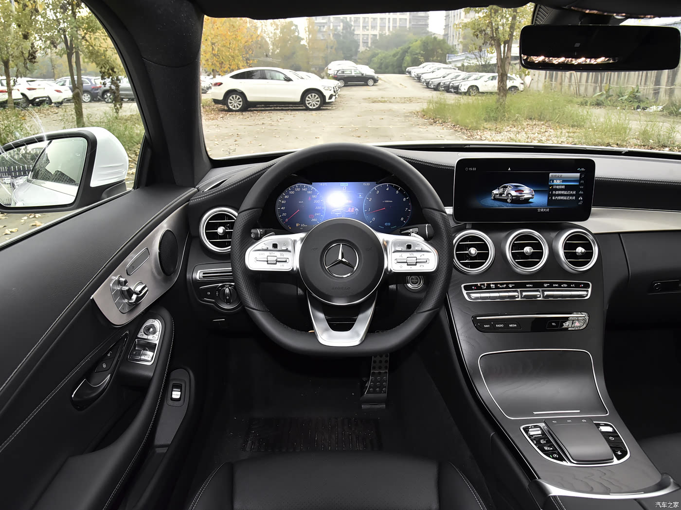 奔驰c级(进口) 2021款 c 260 轿跑车 6776969图片_奔驰_汽车图库_汽车