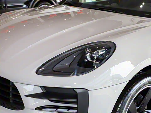 2020�� Macan 2.0T