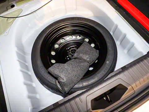 2021�� С�� 1.5T �ֶ���PLUS