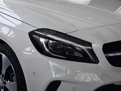 2017�� �Ŀ� A 200 ʱ����