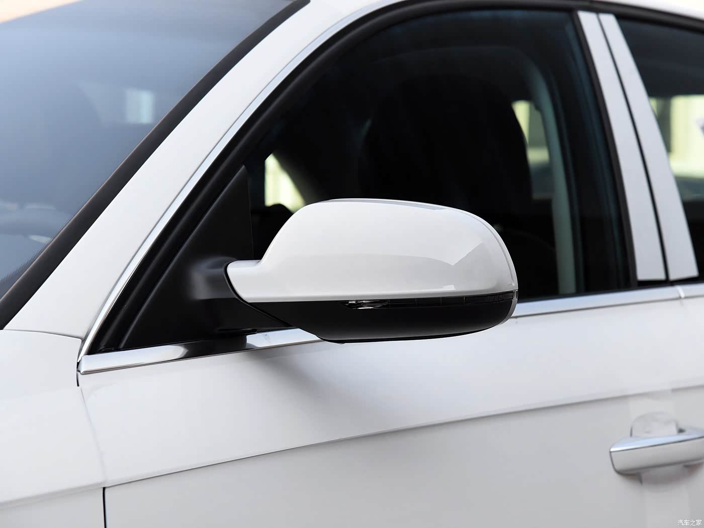 奥迪a4l 2016款 35 tfsi 典藏版 s line豪华型 3285630图片_奥迪_汽车