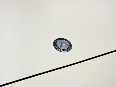 2017�� �Ŀ� C 200 4MATIC ���нγ�