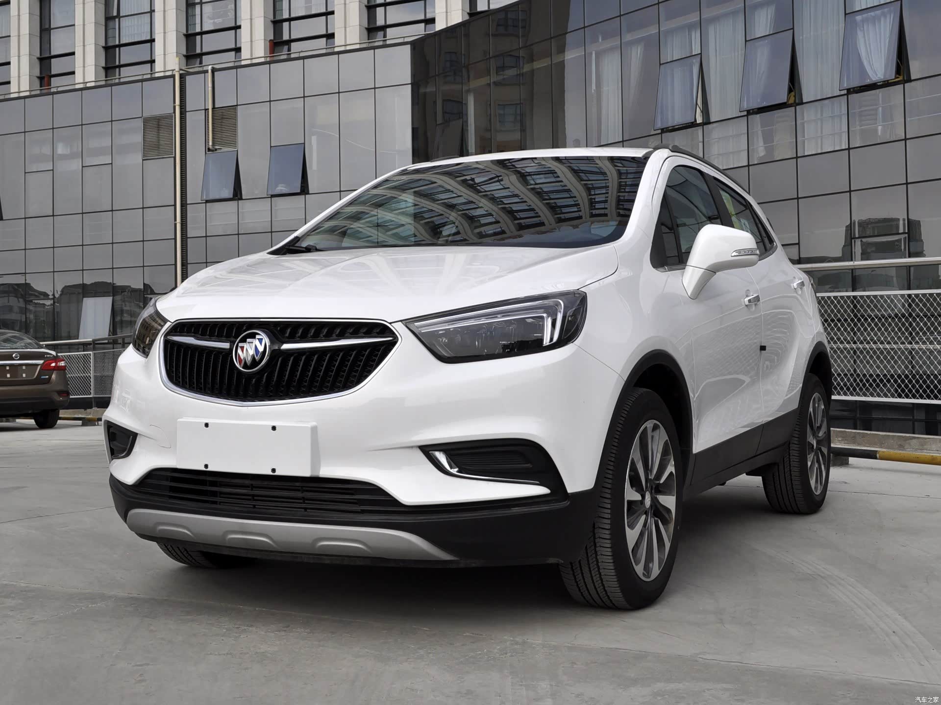 2017款 18t 自动四驱全能旗舰型