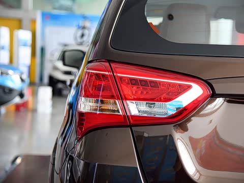 2016��  ���� 1.4L �ֶ�������