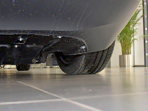 2021�� EQC 350 4MATIC