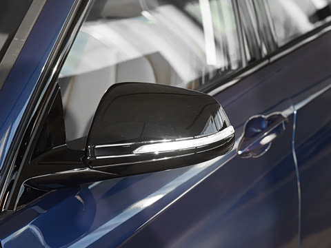 2021�� 120i M�˶���ҹ��