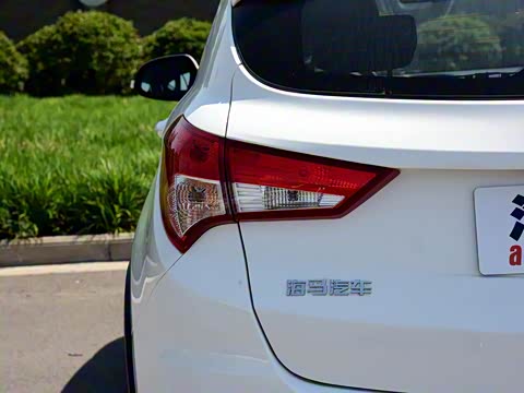 2017�� ǿ������ 1.6L �ֶ�������