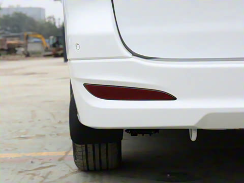 2021�� 2.0L �ֶ������� 7��