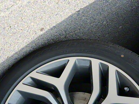 2021�� ����L 249PS R-Dynamic First edition �׷���