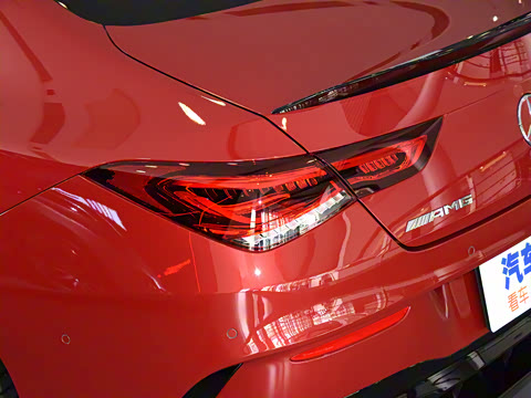 2021�� AMG CLA 35 4MATIC