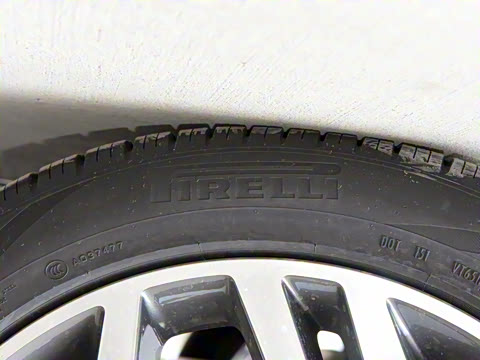 2021�� ����L 249PS R-Dynamic SE ������