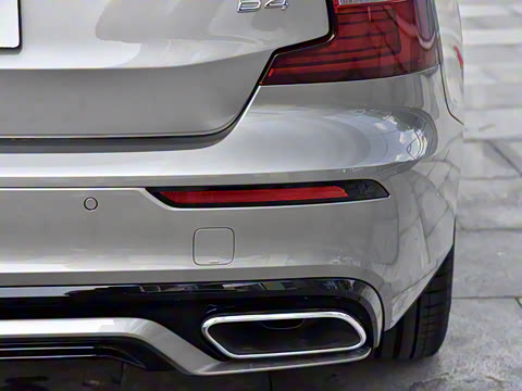 2022�� B4 ��Զ�˶���