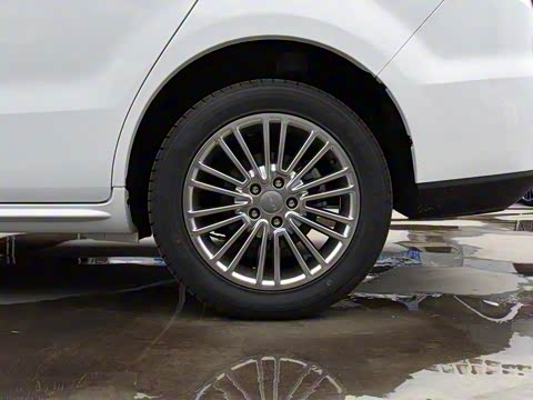 2017�� 1.8L �ֶ�ʵ����