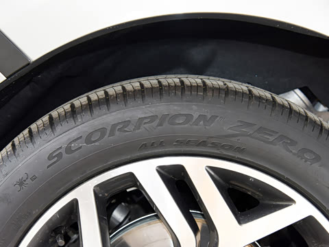 2021�� ����L 249PS R-Dynamic SE ������