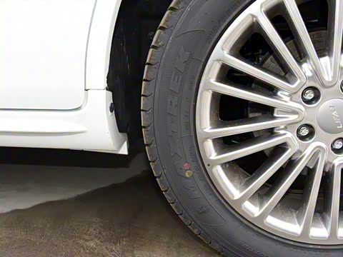 2017�� 1.8L �ֶ�ʵ����