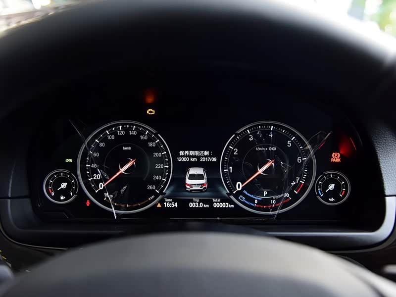 华晨宝马 宝马5系 2017款 528li xdrive豪华设计套装