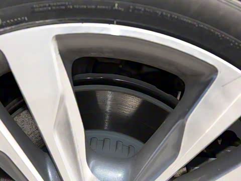 2017�� C 200 L 4MATIC �˶���