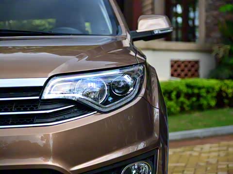 2016�� 1.6L �ֶ������