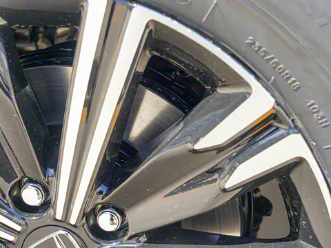 2021�� �񡤻춯e+ 2.0L ��ǰ�